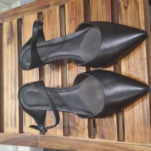 Banana Republic pumps